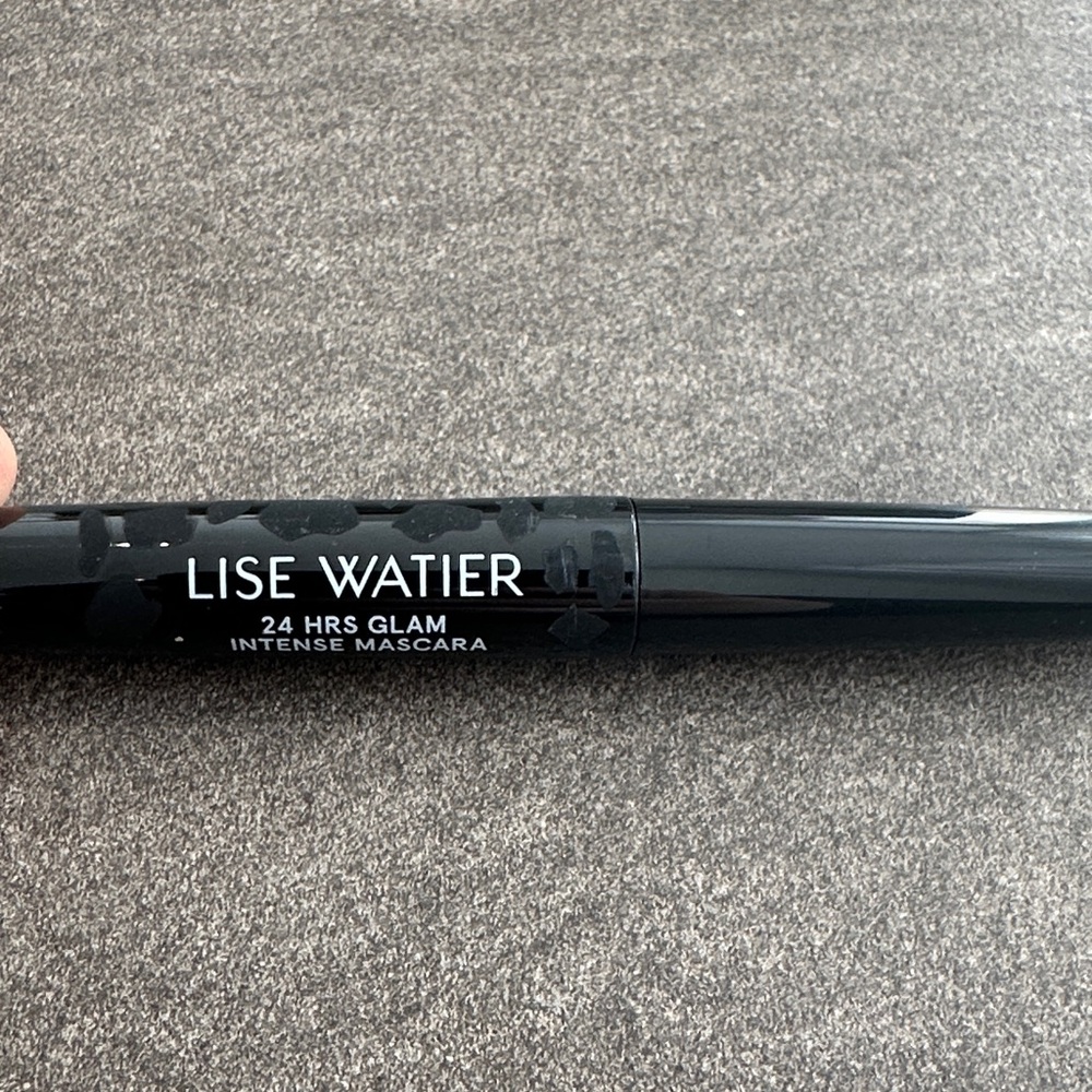 2 for $25 24 Hrs Glam Intense Black Mascara Lisa waiter mini